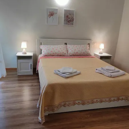Casa Sabina Intra